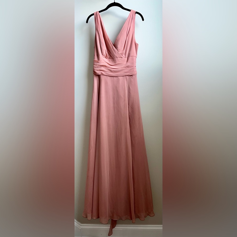 DAVID’s BRIDAL CELEBRATE DB STUDIOS Sleeveless Size 10 Pink Bridesmaid’s Dress
